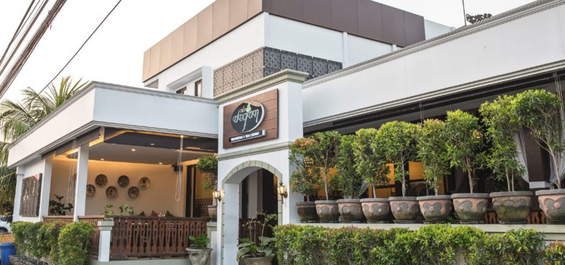 CAFE DEGAN